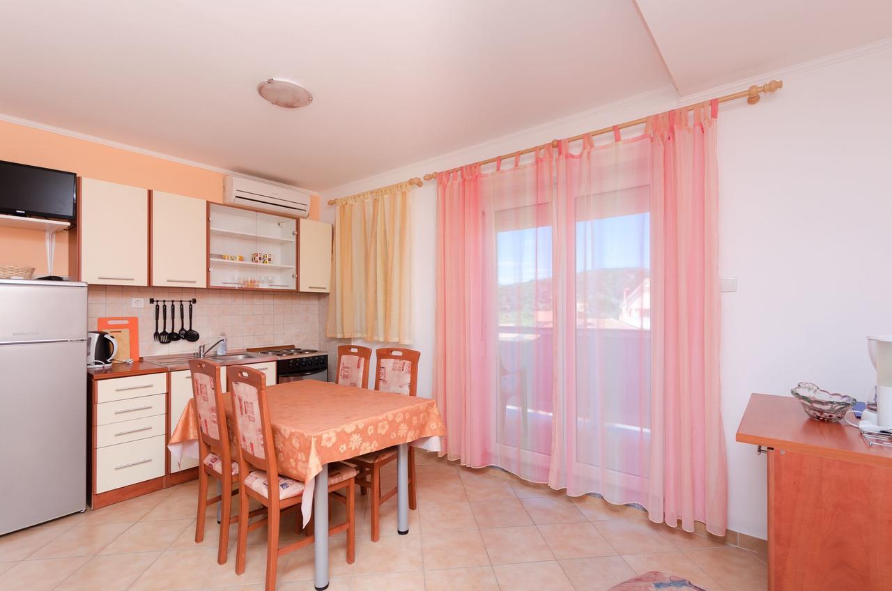 Apartments Rajka لوبار المظهر الخارجي الصورة